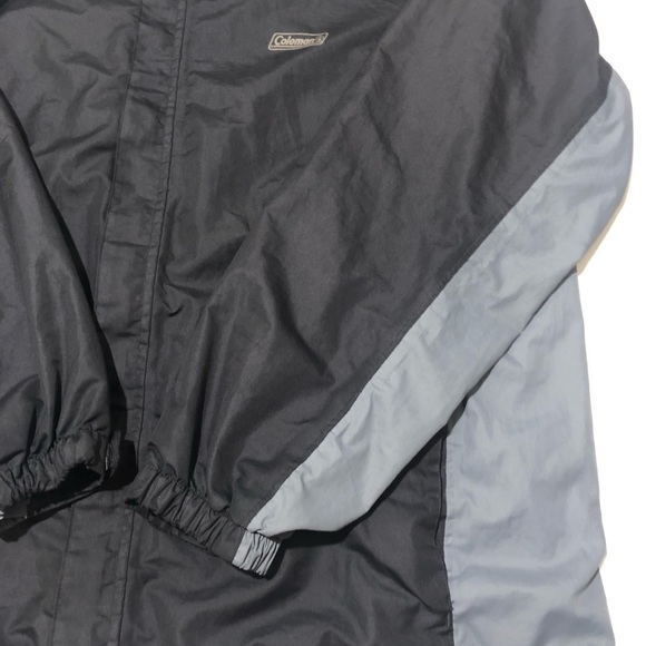 Coleman Windbreaker Mens size Large Dark and Light Grey Color - Picture 2 of 9